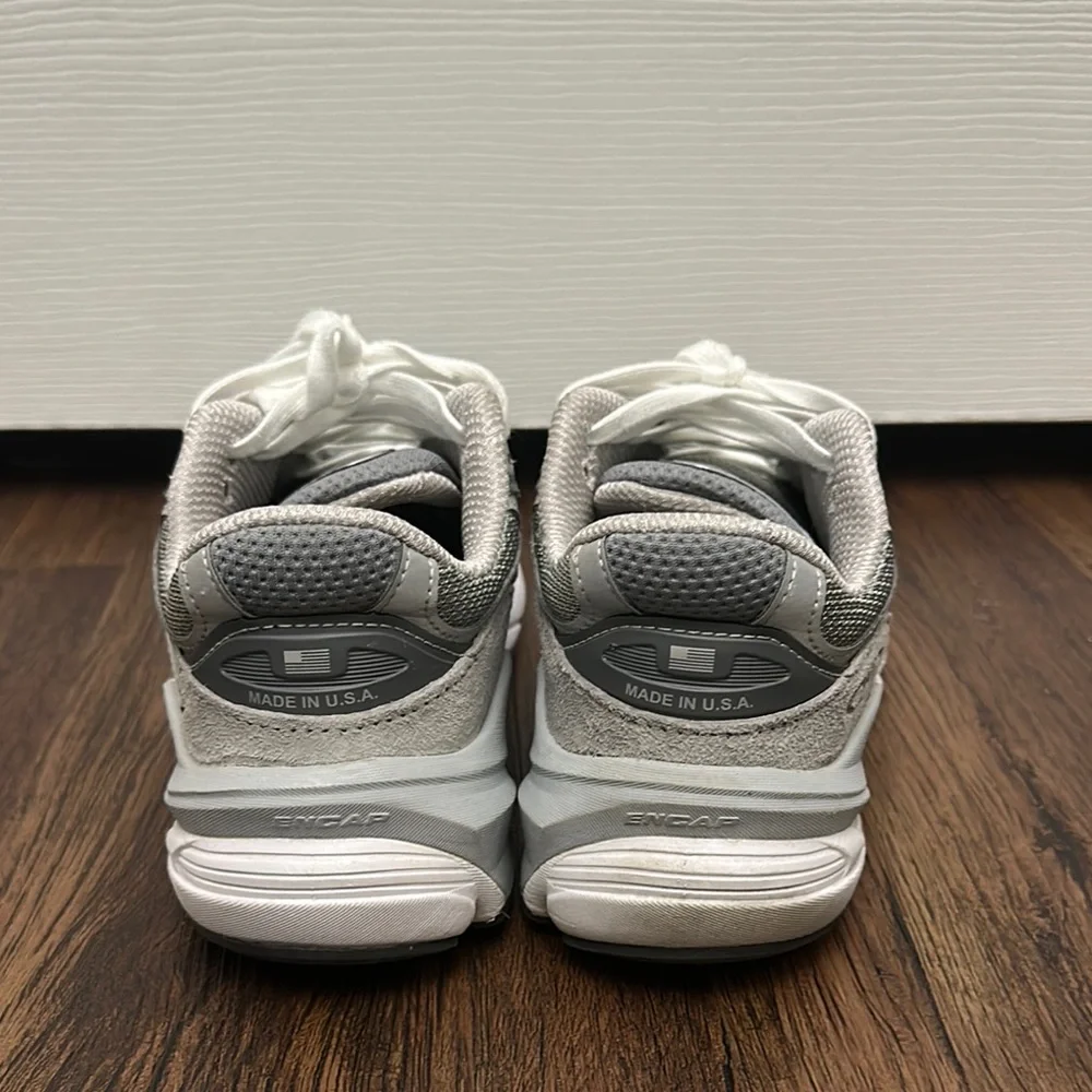 New Balance USA 990 v6 Sneakers - Picture 4 of 9